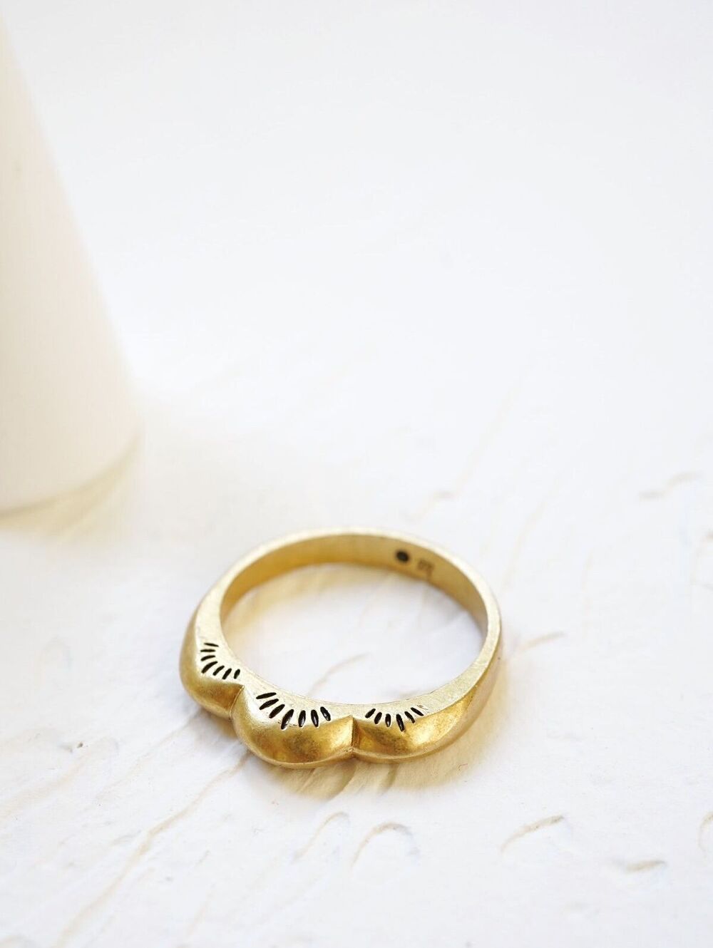 Madewell Etched Scallop Ring